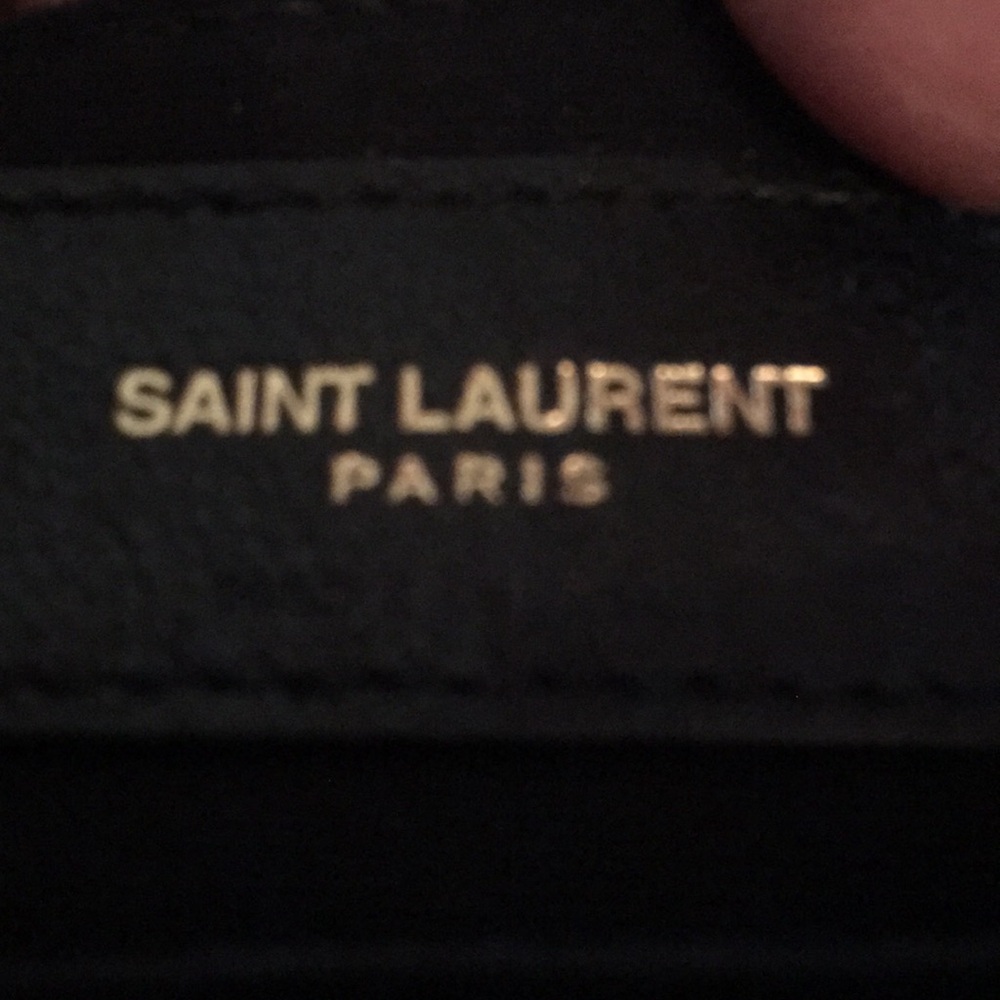 Yves Saint Laurent Black and Gold Textured Shoulder Bag - Picture 5 of 6